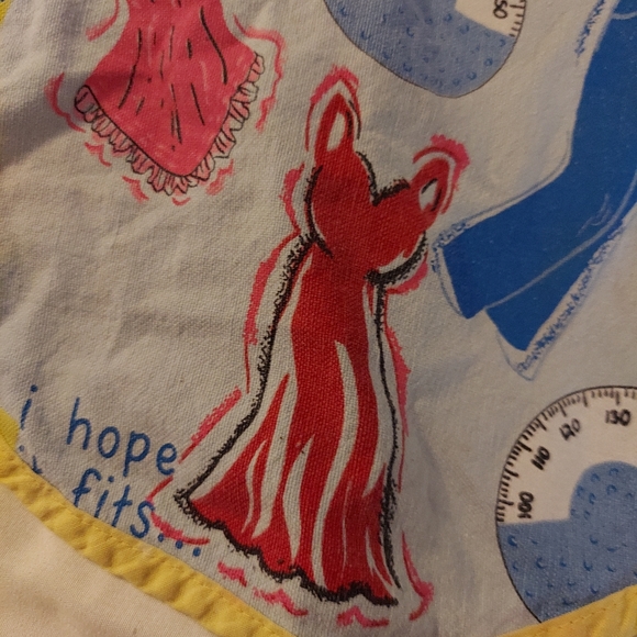 "Inside Me is A Skinny Woman..." Apron - Picture 6 of 8